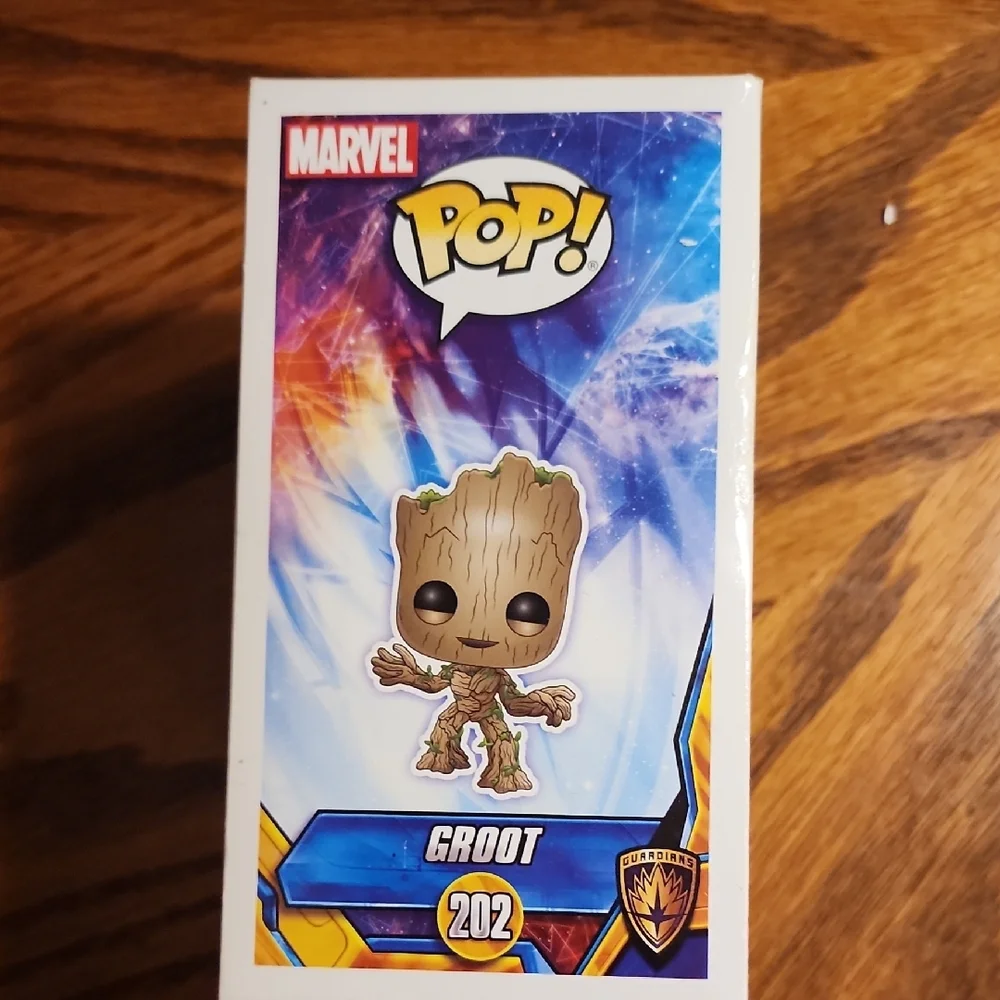 Guardians of the Galaxy Groot Funko #202 NIB - Picture 5 of 7